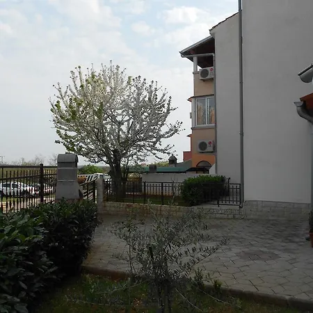 26 Apartmán *